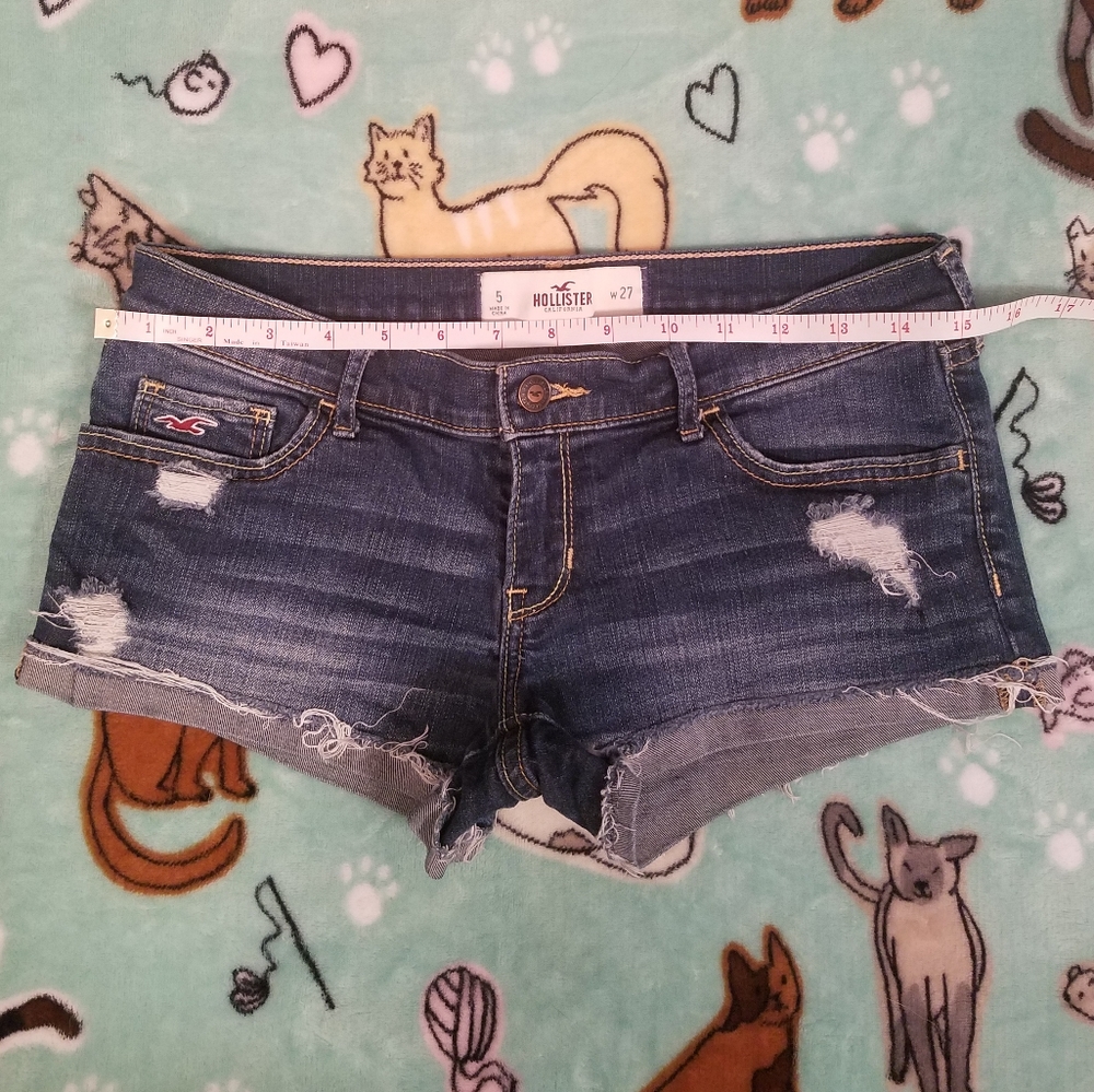 Women's Hollister Jean Shorts - Picture 2 of 6